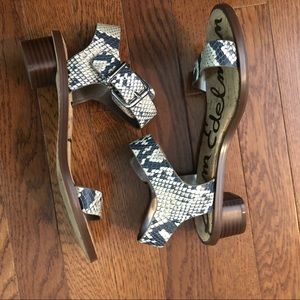 Sam Edelman low block heel snake print sandals 8